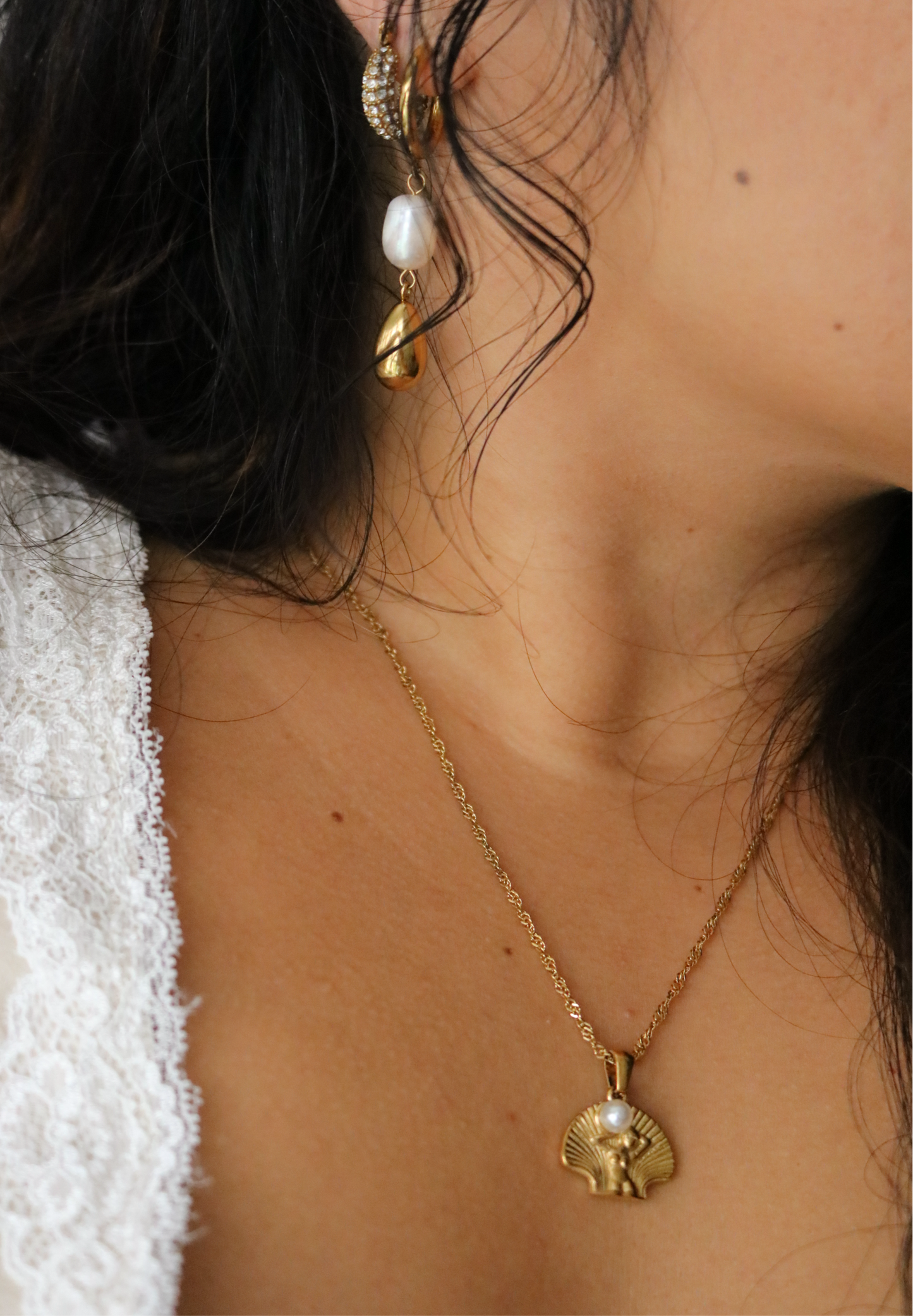 Venus Necklace
