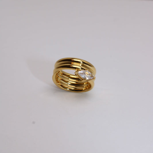 Delphine Ring